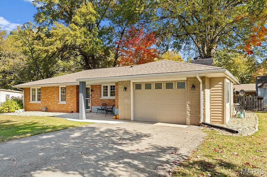 46 Harmon Dr Lebanon, IL 62254 - Thumbnail 5