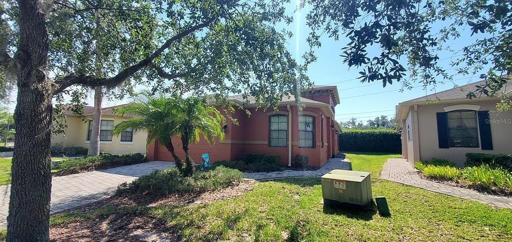 836 Grand Canal Dr Poinciana, FL 34759 - Thumbnail 5