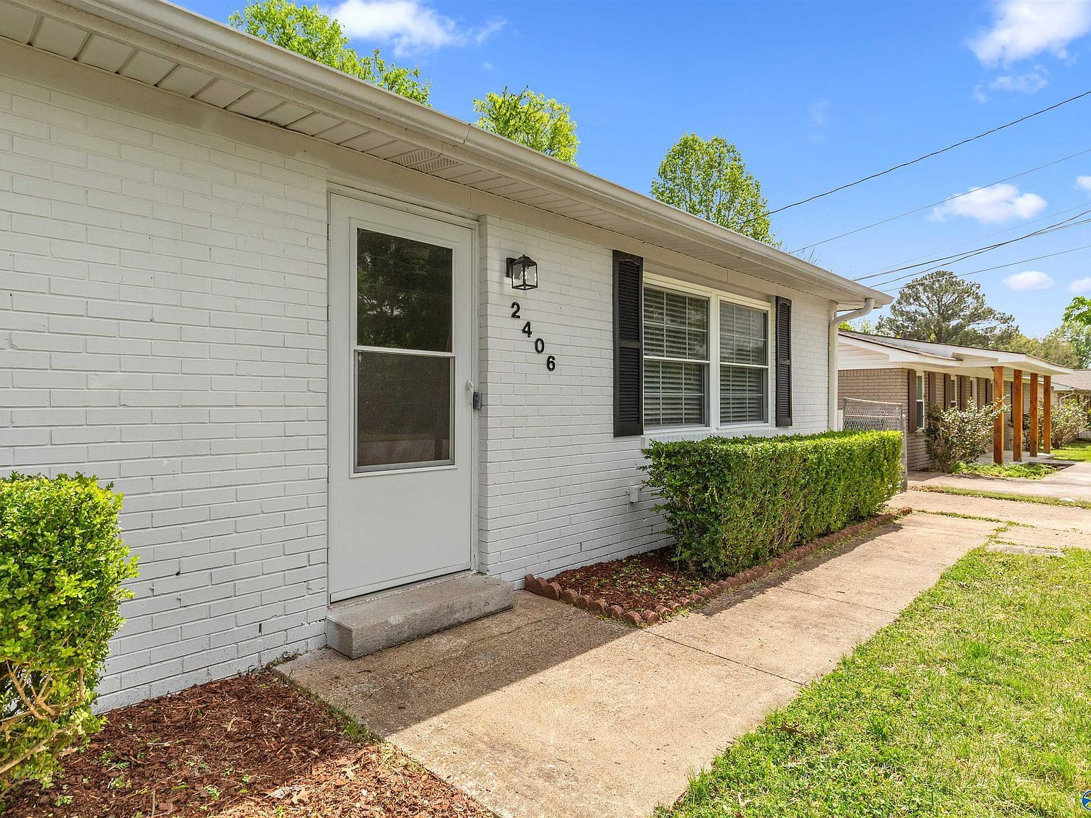 2406 Yorkshire Dr SW Huntsville, AL 35803 - Thumbnail 5