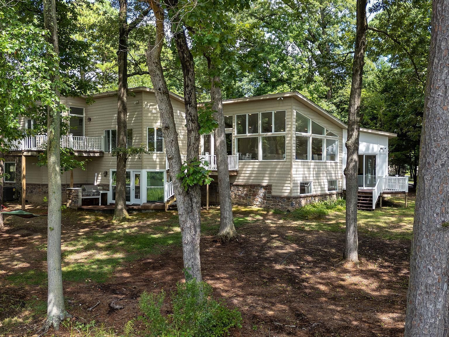 100 Eareckson Ln Stevensville, MD 21666 - Thumbnail 5