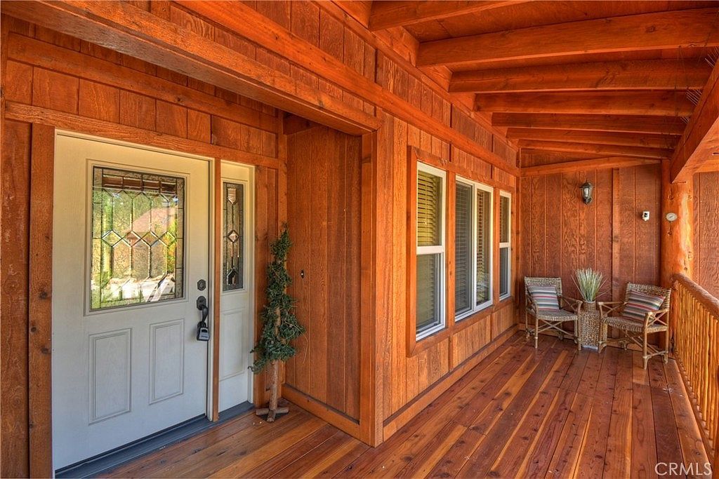 379 Fawntrail Pl Big Bear Lake, CA 92315 - Thumbnail 5