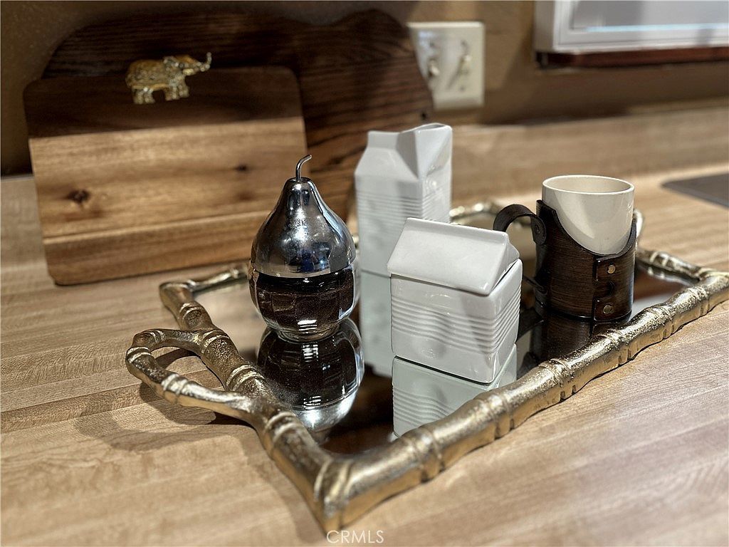 29 Lakeview Tract Fawnskin, CA 92333 - Thumbnail 5