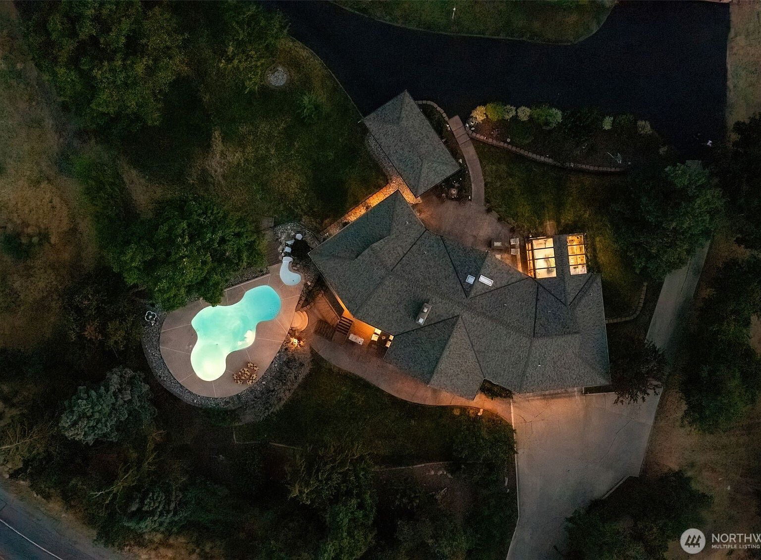 1701 Skyline Dr Wenatchee, WA 98801 - Thumbnail 5