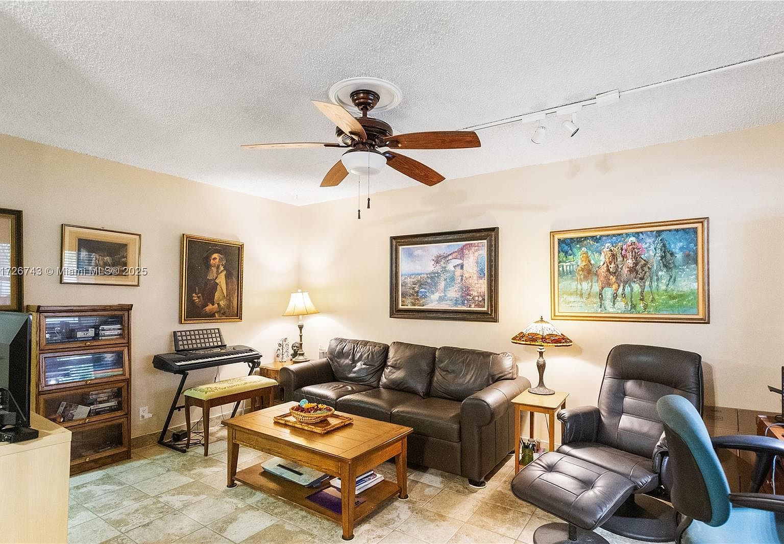 1425 Arthur St APT 205A Hollywood, FL 33020 - Thumbnail 5