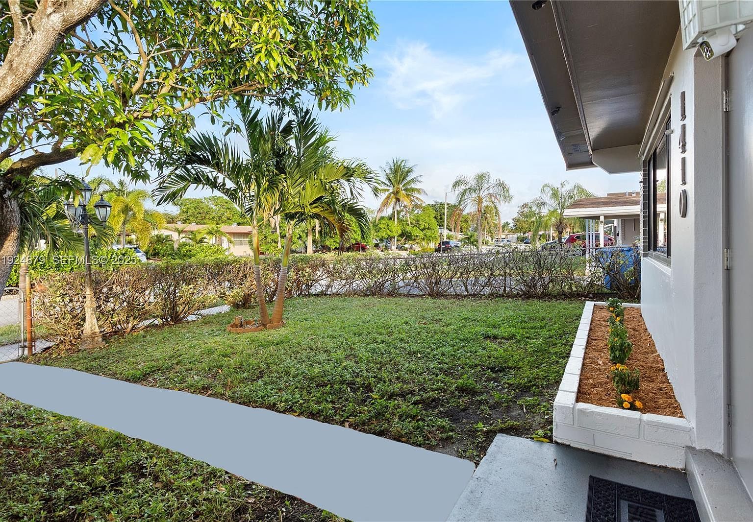 1410 NW 42nd St Oakland Park, FL 33309 - Thumbnail 5