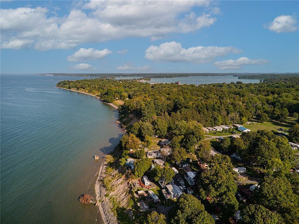 7945 Lake Rd #742 Sodus Pt, NY 14555 - Thumbnail 5