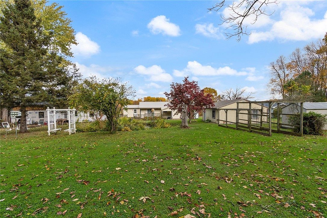 7639 Cardinal Rd Wolcott, NY 14590 - Thumbnail 5