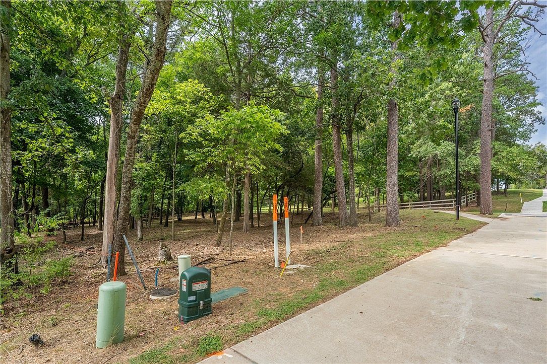 LOT-19A W Markham Rd Fayetteville, AR 72701 - Thumbnail 5