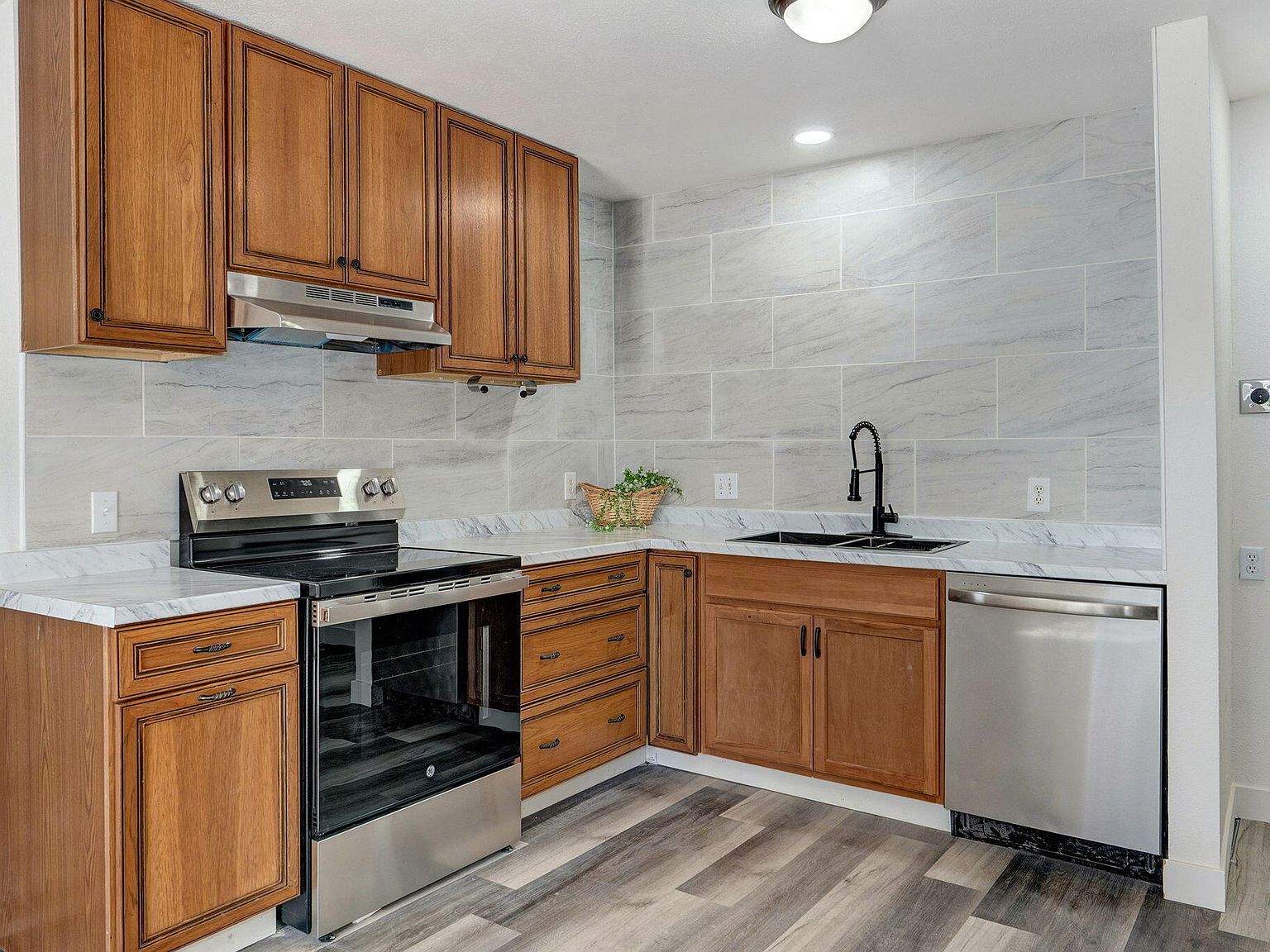 1017 E McClernon St Springfield, MO 65803 - Thumbnail 5