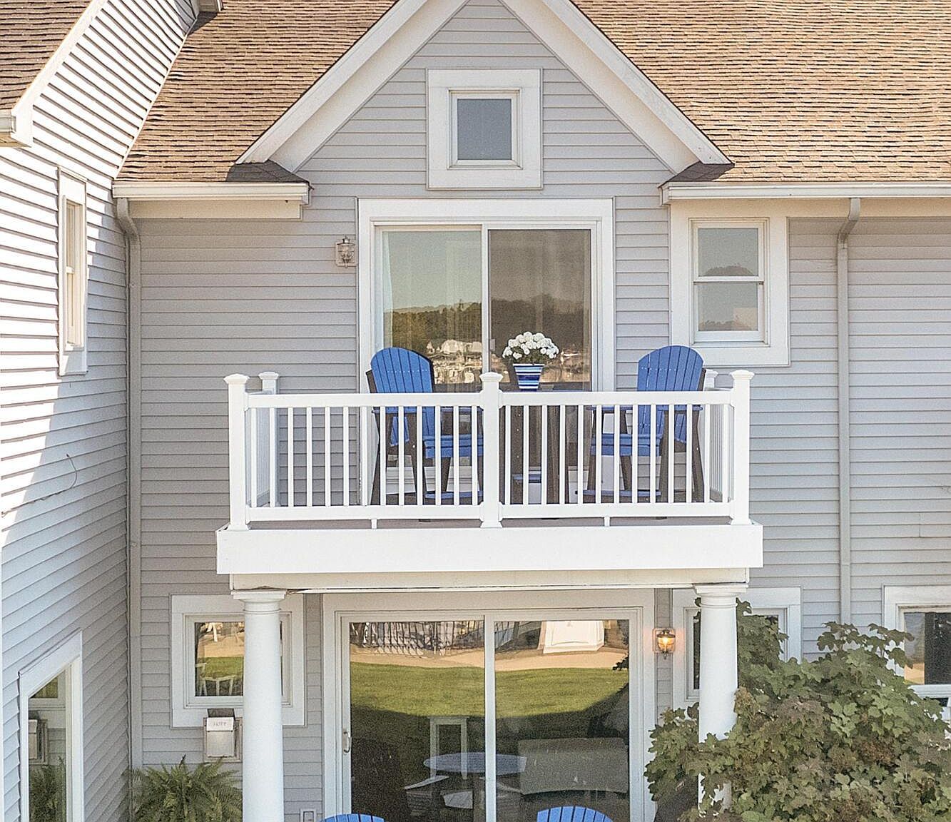 943 W Savidge St Spring Lake, MI 49456 - Thumbnail 5