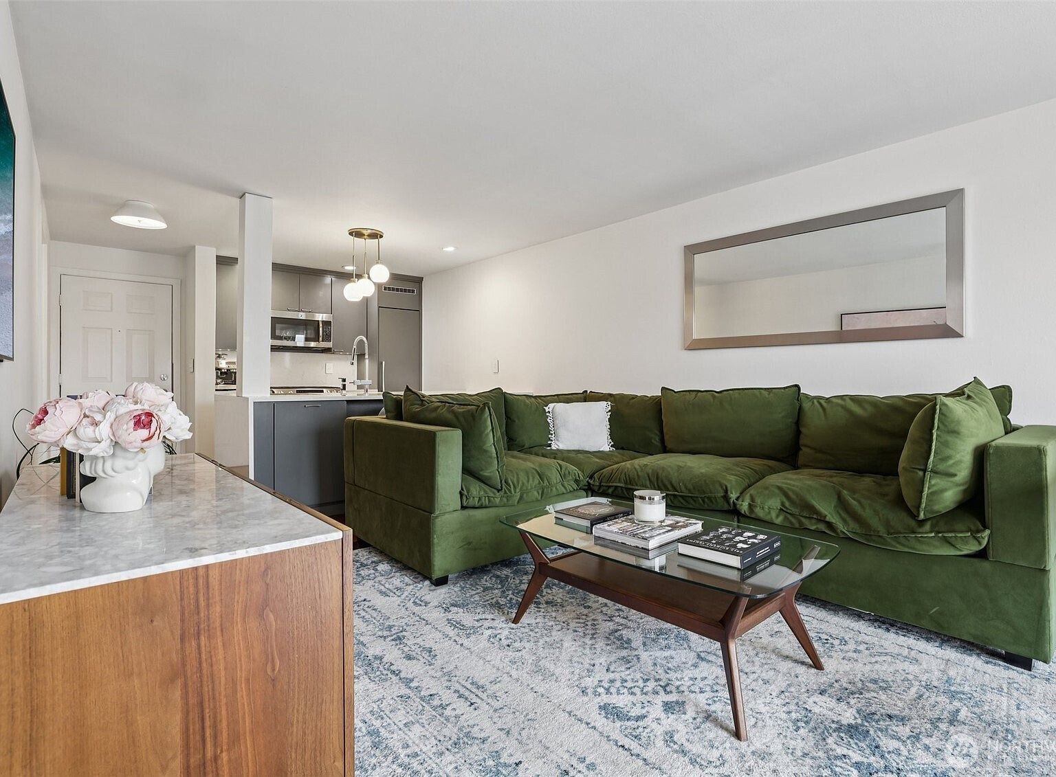 520 2nd Ave W APT 409 Seattle, WA 98119 - Thumbnail 5