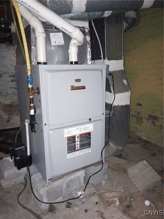 919 Academy St Watertown, NY 13601 - Thumbnail 5