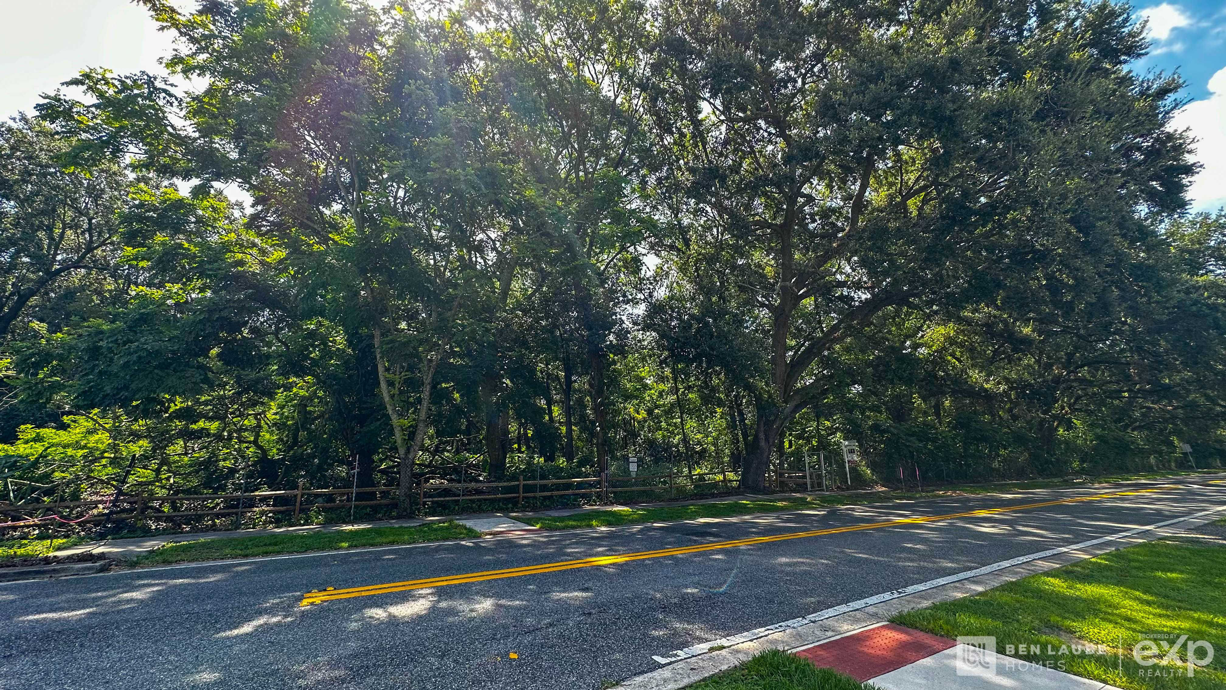 South Westmoreland Drive, Orlando, FL, USA, 32805 - Thumbnail 5