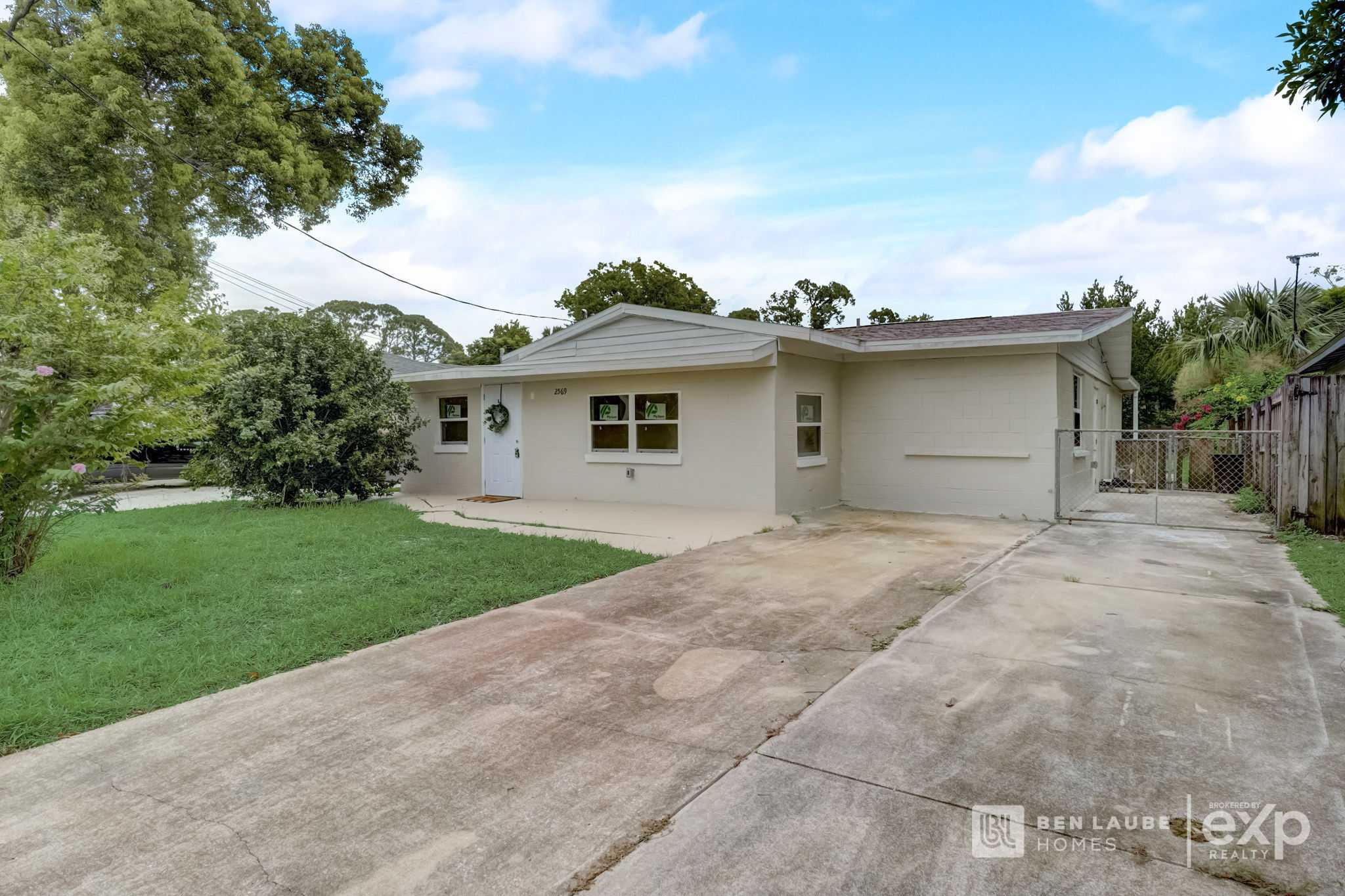 2569 Anastasia Drive, South Daytona, FL, USA, 32119 - Thumbnail 5