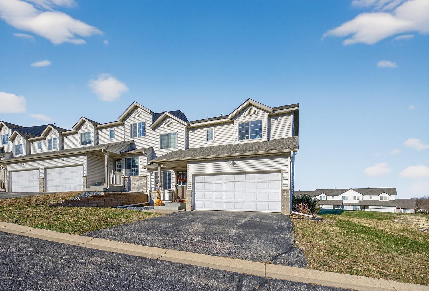 738 Baylee Pl SW Pine Island, MN 55963 - Thumbnail 5