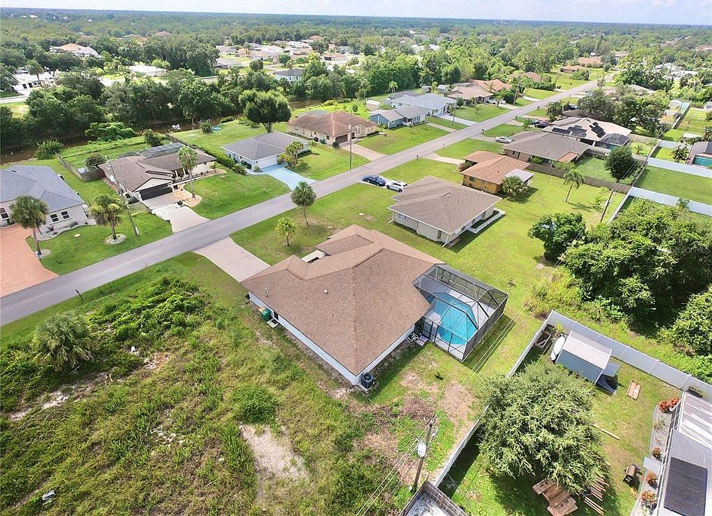 375 Waterside St Pt Charlotte, FL 33954 - Thumbnail 5