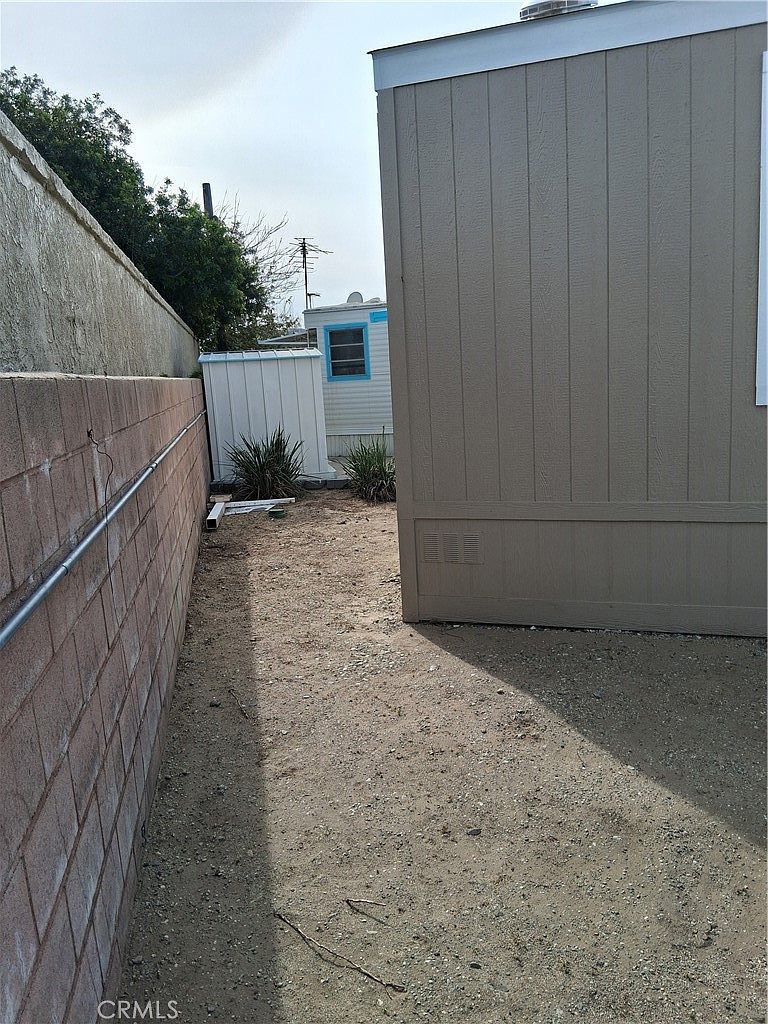 17455 Marygold Ave Space 49 Bloomington, CA 92316 - Thumbnail 5