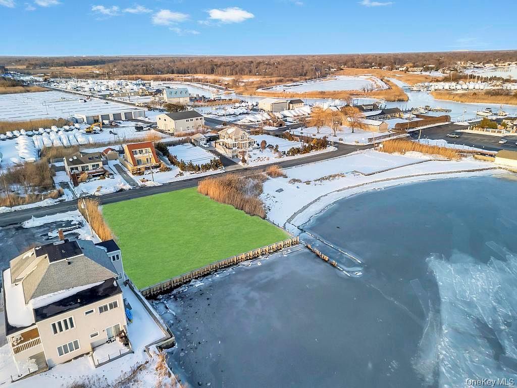 48-52 Browns River Rd Sayville, NY 11782 - Thumbnail 5