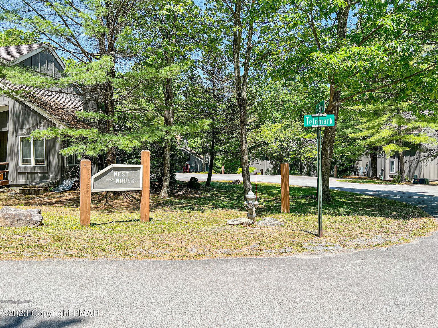 69 Telemark Lake Harmony, PA 18624 - Thumbnail 5