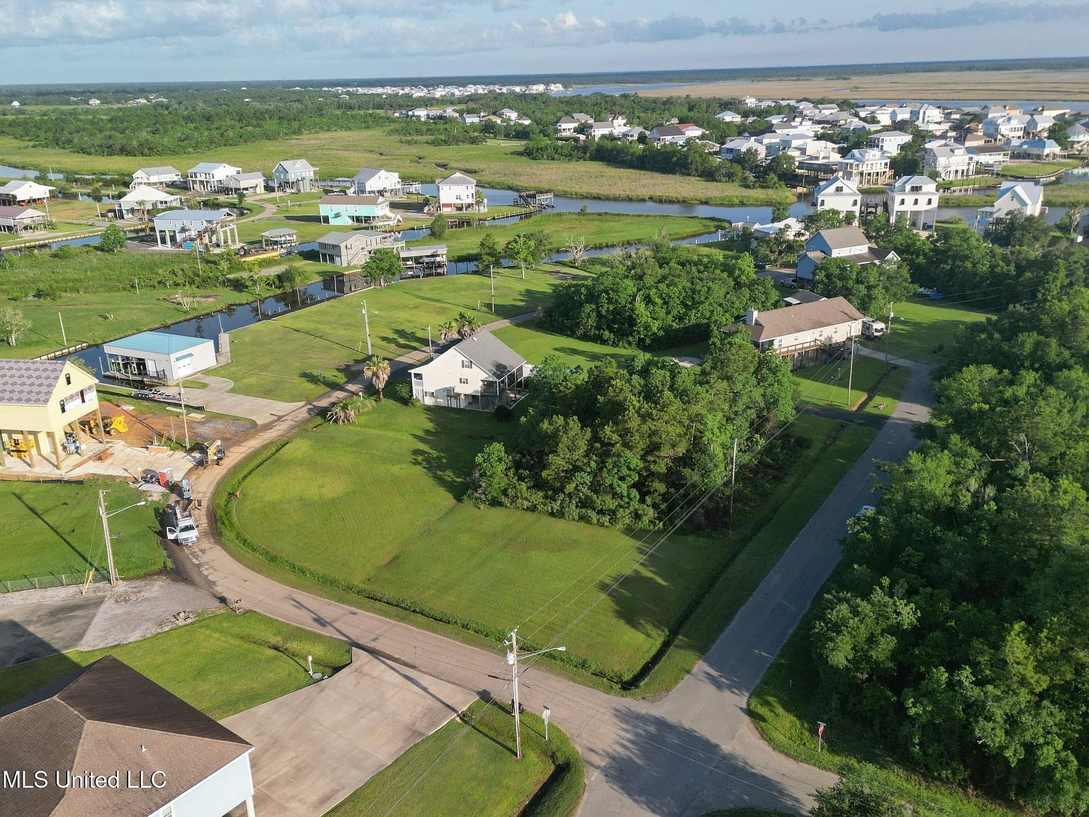 621 Riverview Rd Bay Saint Louis, MS 39520 - Thumbnail 5