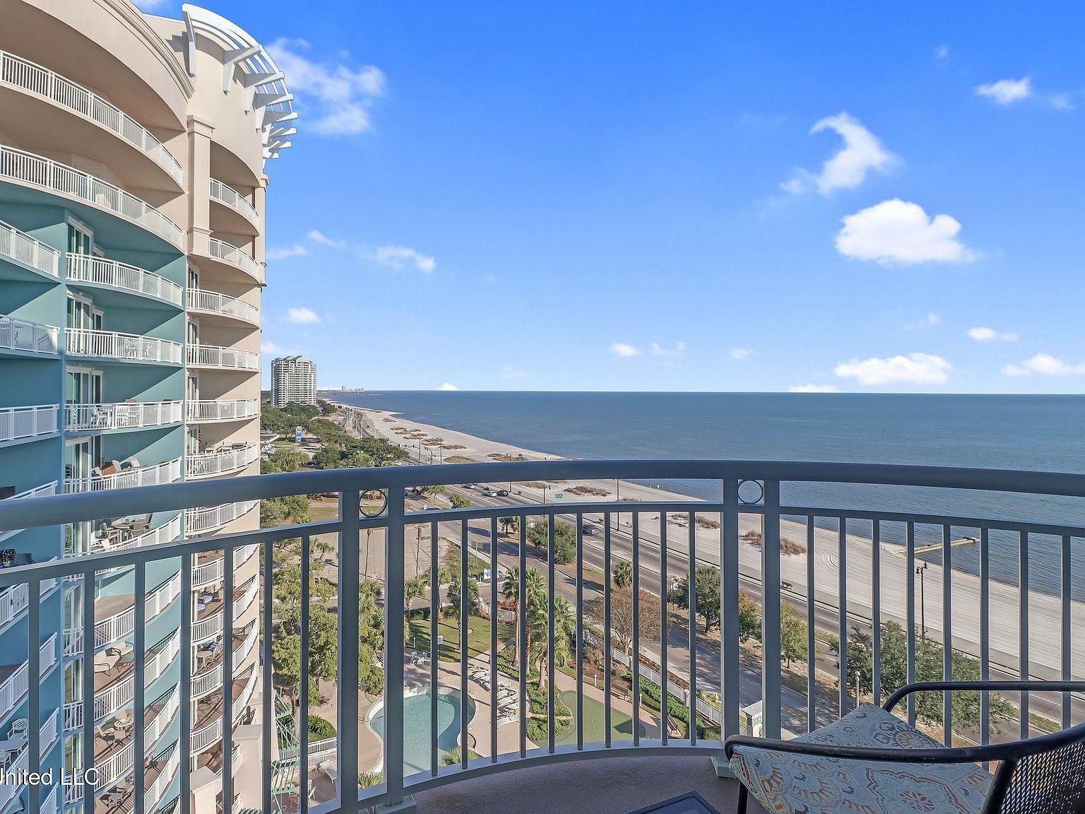 2228 Beach Dr APT 1001 Gulfport, MS 39507 - Thumbnail 5