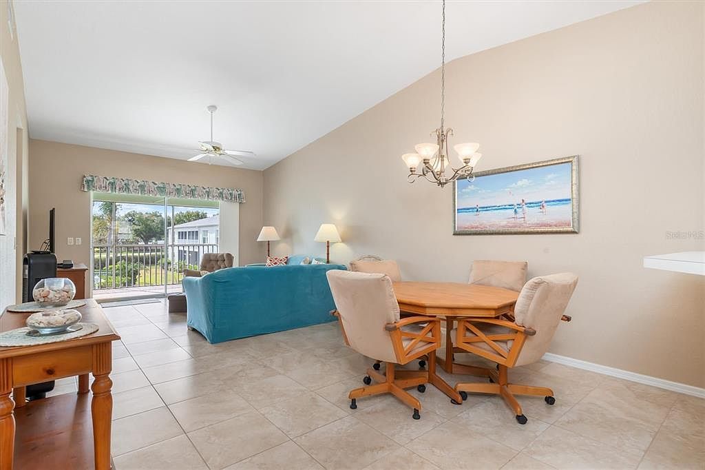 5725 Greenwood Ave APT 8203 North Port, FL 34287 - Thumbnail 5