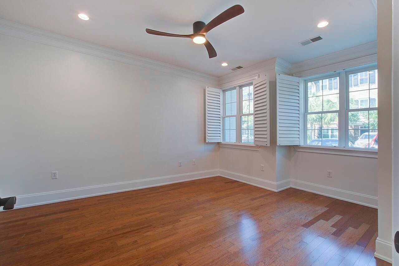 656 Coleman Blvd UNIT 402 Mount Pleasant, SC 29464 - Thumbnail 5