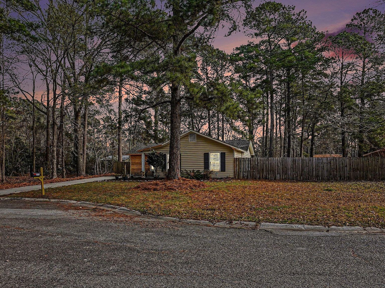 451 Longleaf Dr Summerville, SC 29483 - Thumbnail 5