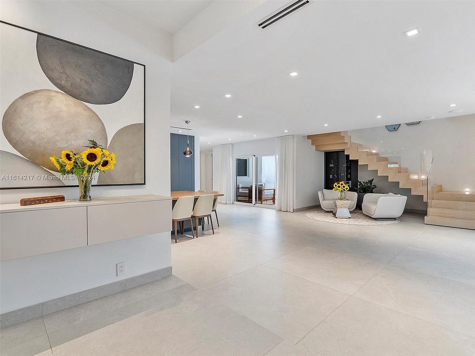 431 Layne Blvd Hallandale Beach, FL 33009 - Thumbnail 5