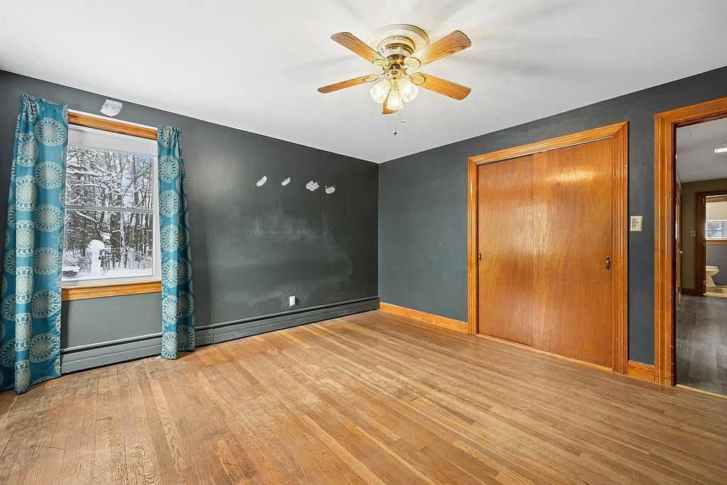 156 Hurd St Fitchburg, MA 01420 - Thumbnail 5