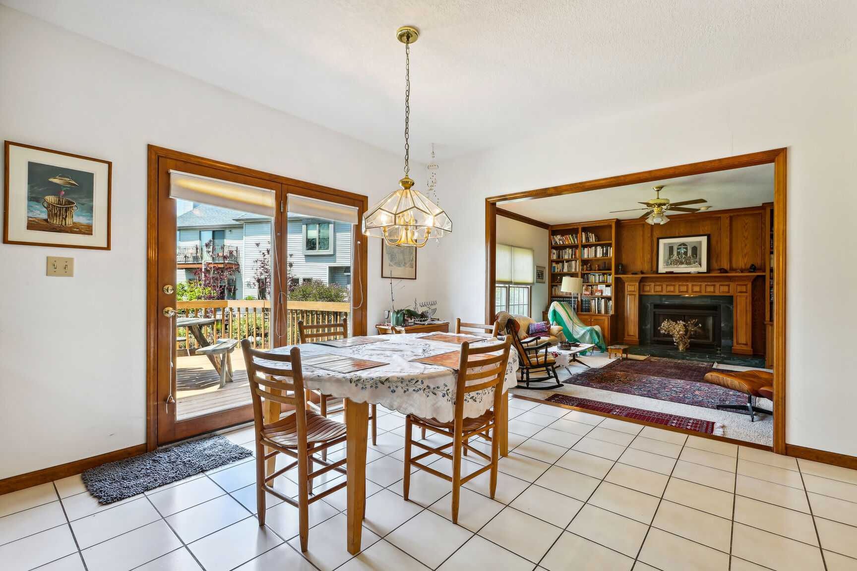 2203 Edgewater Place, Champaign, IL, USA, 61822 - Thumbnail 5