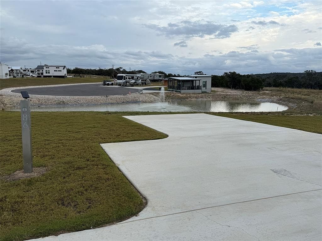 5386 Ranch Road 1376 Rd #86 Fredericksburg, TX 78624 - Thumbnail 5