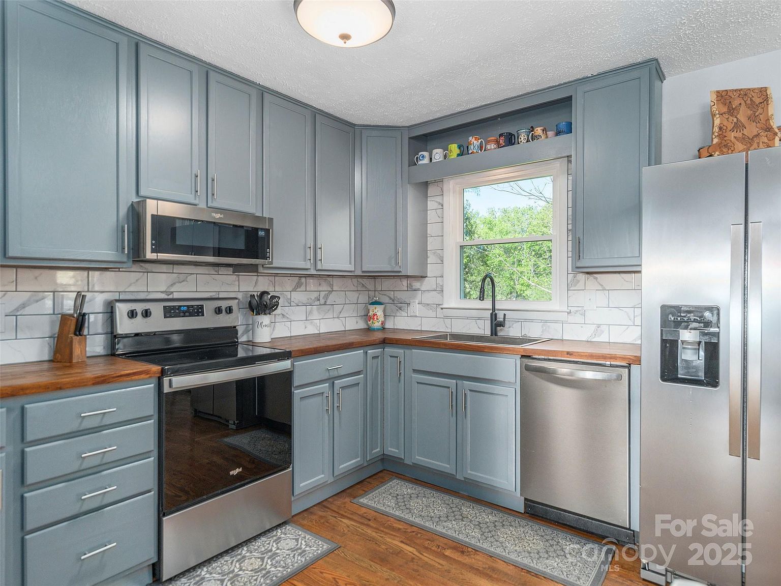 65 Lakeview St Clyde, NC 28721 - Thumbnail 5