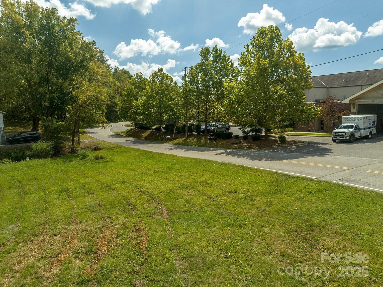 74 Buckeye Cove Rd Canton, NC 28716 - Thumbnail 5