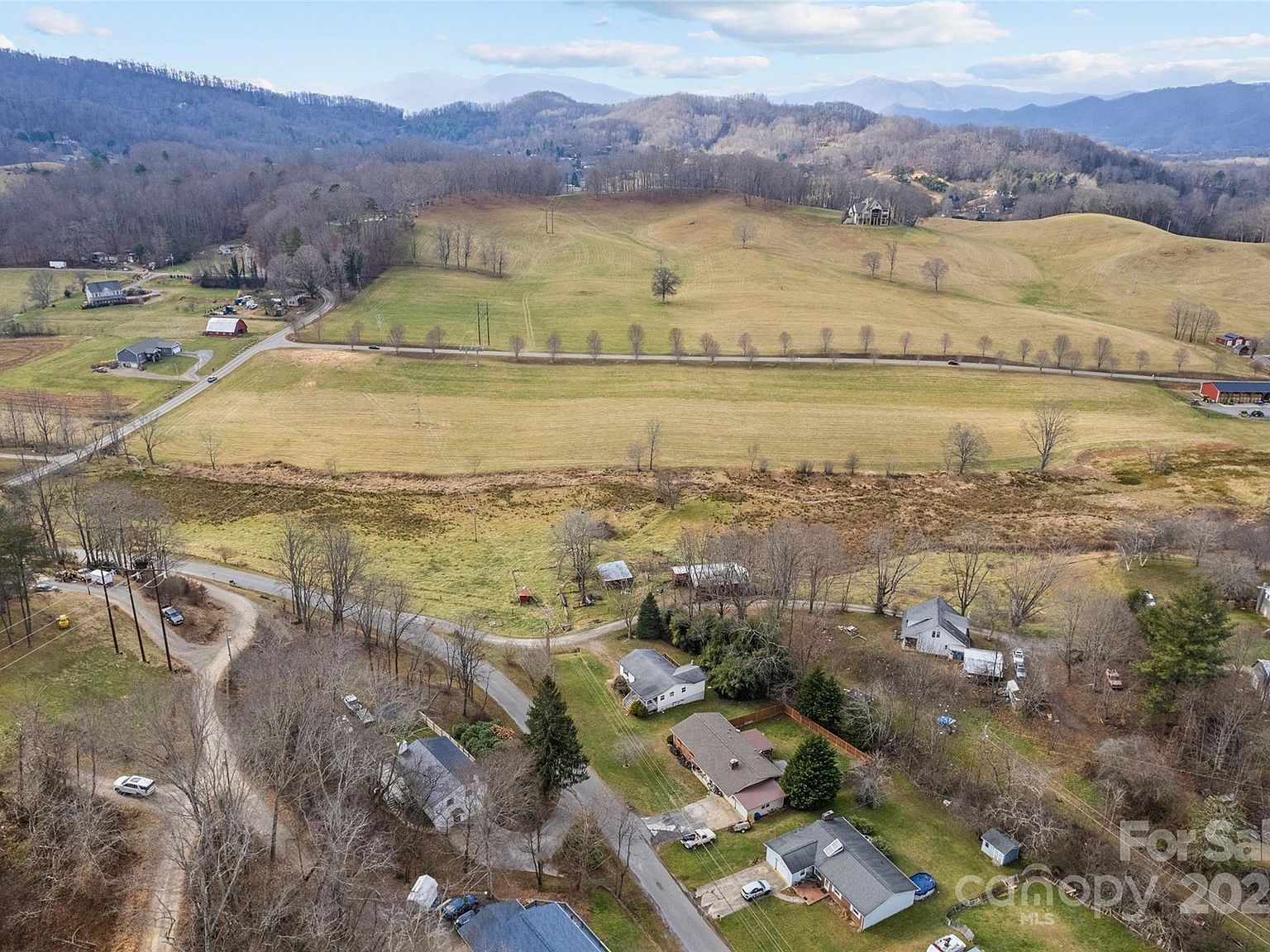 144 Pine Haven Dr Clyde, NC 28721 - Thumbnail 5