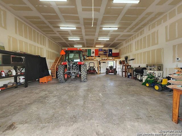 1208 County Road 317 #1E La Vernia, TX 78121 - Thumbnail 5