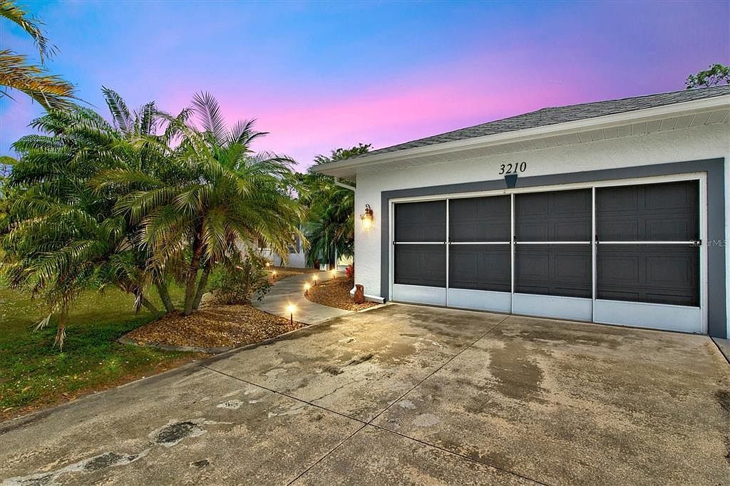 3210 S Chamberlain Blvd North Port, FL 34286 - Thumbnail 5