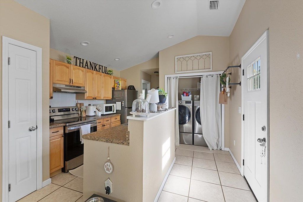 308 SW 2nd Ave Chiefland, FL 32626 - Thumbnail 5