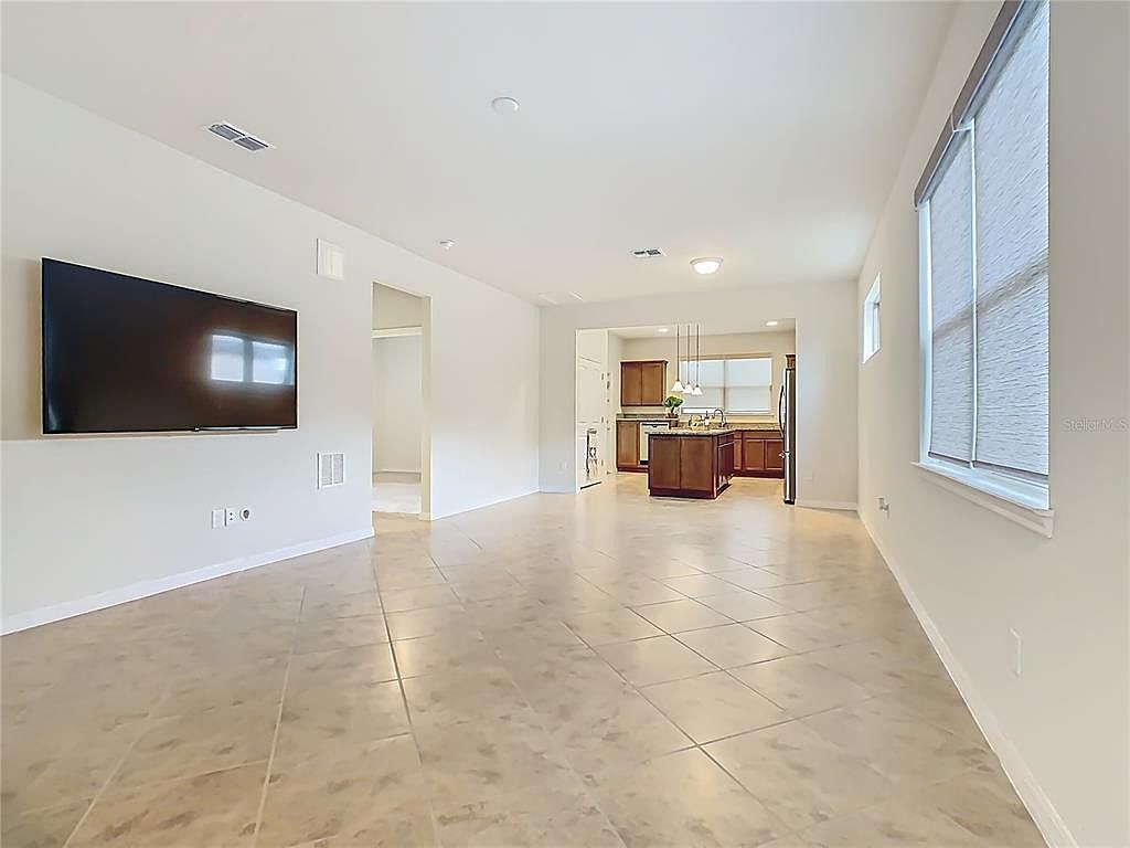 210 Tomelloso Way Davenport, FL 33837 - Thumbnail 5