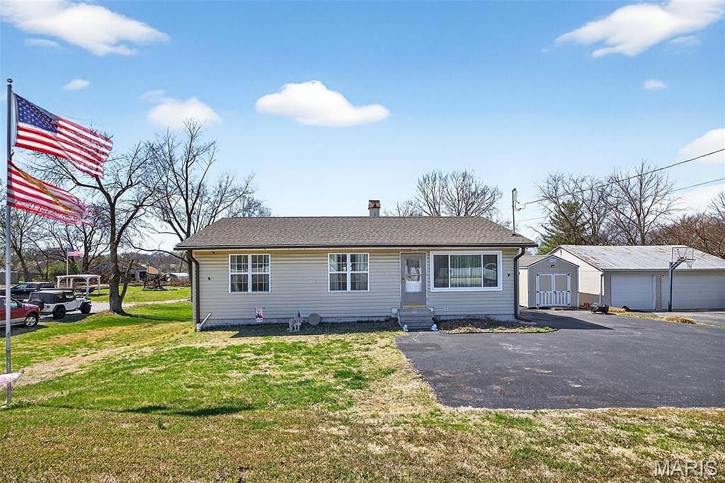 839 Caulks Hill Rd Saint Charles, MO 63304 - Thumbnail 5