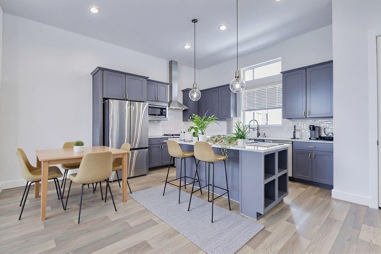 334 Eastwood St Houston, TX 77011 - Thumbnail 5