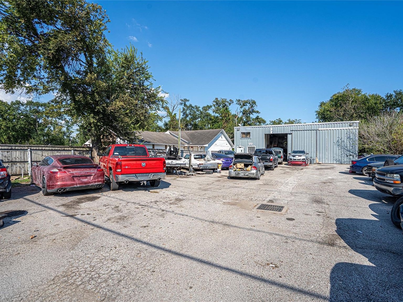 8928 Homestead Rd Houston, TX 77016 - Thumbnail 5