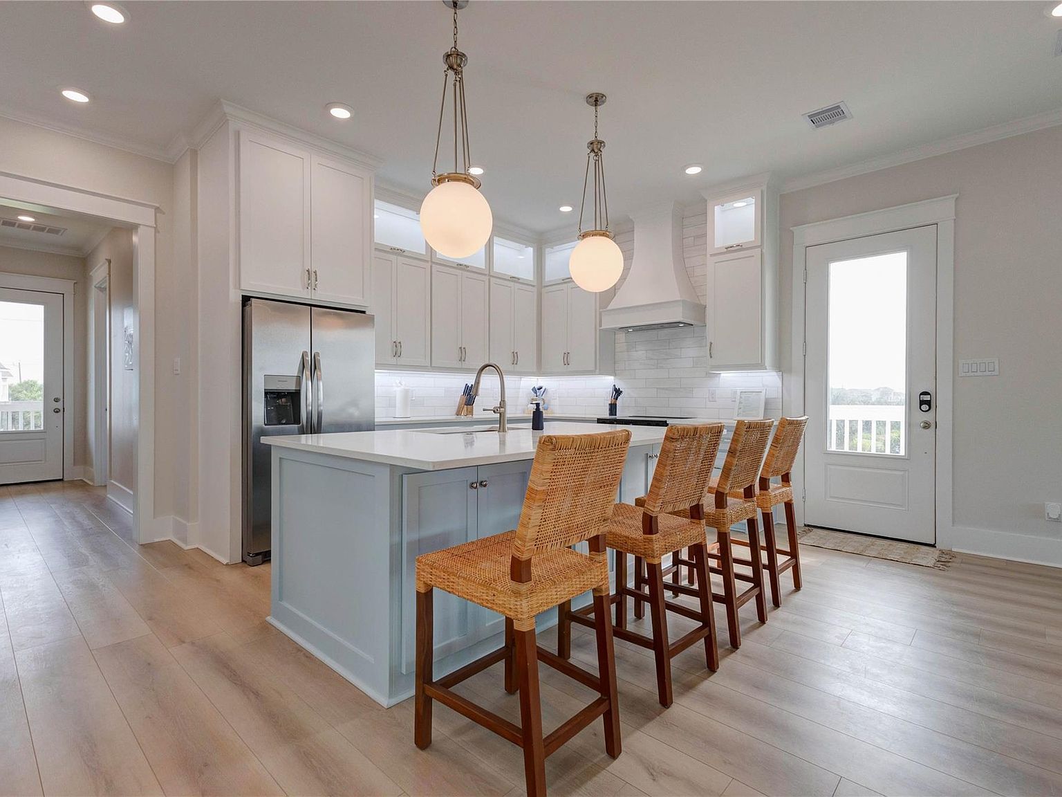 4010 Miramar Ct Galveston, TX 77554 - Thumbnail 5