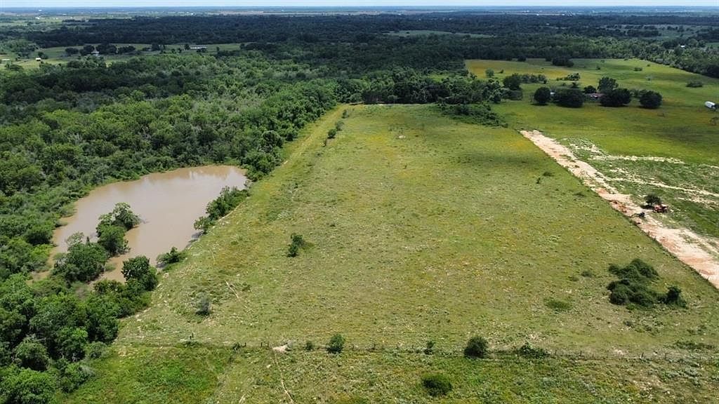 1966 Hluchan Rd Sealy, TX 77474 - Thumbnail 5