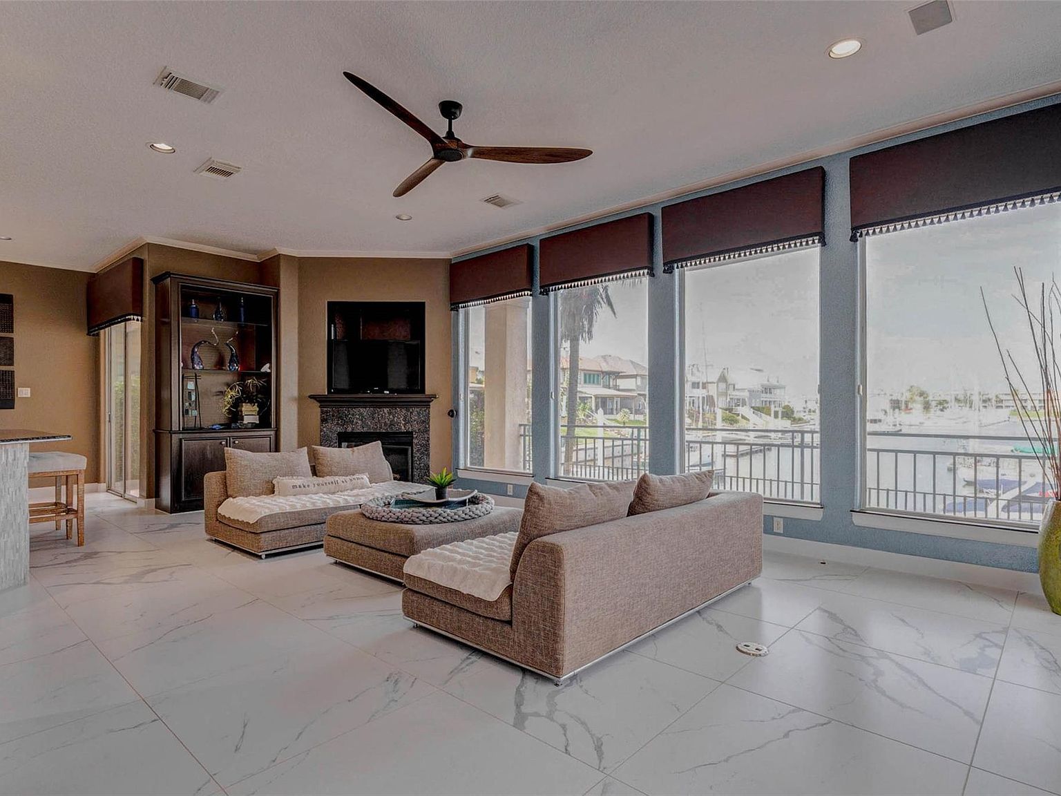 411 Harborside Way Kemah, TX 77565 - Thumbnail 5