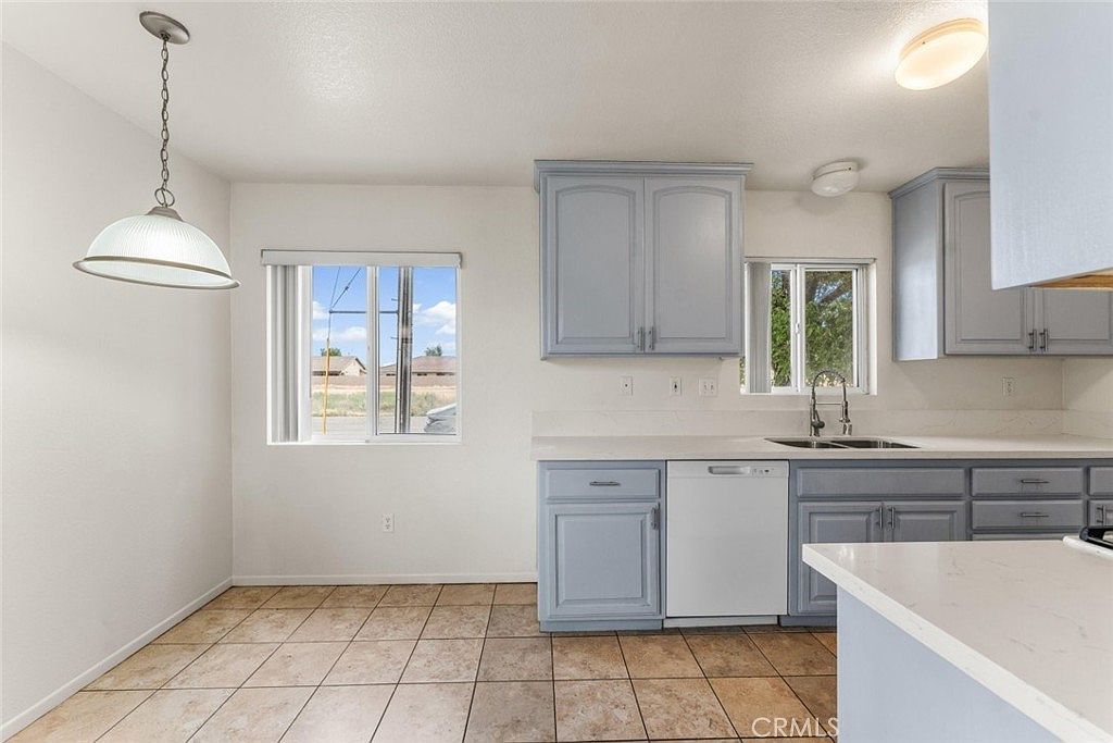 1953 Marie Ave Rosamond, CA 93560 - Thumbnail 5