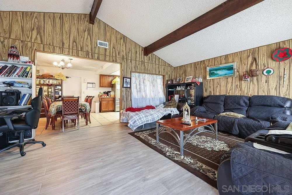 1050 Armacost Rd San Diego, CA 92114 - Thumbnail 5