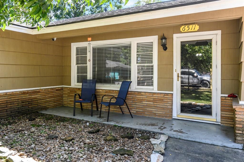 6511 Maybank Drive, Houston, TX, USA, 77055 - Thumbnail 5