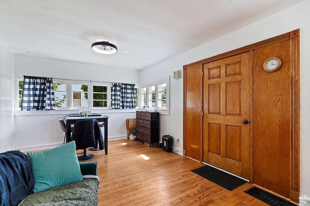 138 W Utah Ave Tooele, UT 84074 - Thumbnail 5