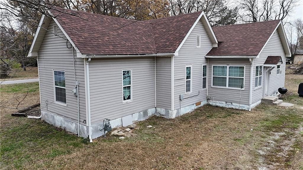 311 W Larch St Cherokee, KS 66724 - Thumbnail 5